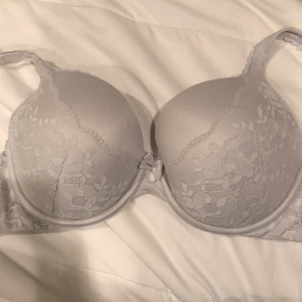 VS Body by Victoria Perfect Shape size 32 DD
